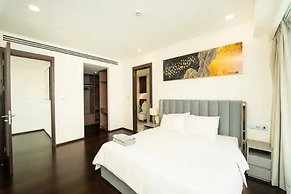 Serenity Sky Suites in Distrist 3