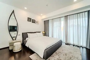 Serenity Sky Suites in Distrist 3