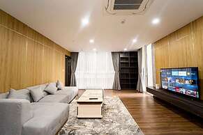 Serenity Sky Suites in Distrist 3