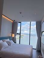 Premier Apartment in A La Carte Ha Long Bay