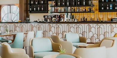 Premier Apartment in A La Carte Ha Long Bay