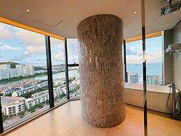 Premier Apartment in A La Carte Ha Long Bay