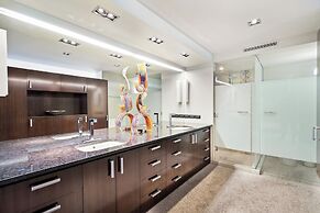 Exclusive Entire Lodge