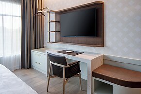 Ada Hotel