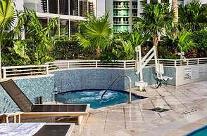 AKA Brickell Condo Free Parking by Palermo Home Miami