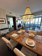 AKA Brickell Condo Free Parking by Palermo Home Miami