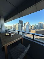 AKA Brickell Condo Free Parking by Palermo Home Miami