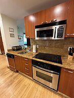 AKA Brickell Condo Free Parking by Palermo Home Miami