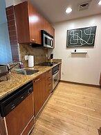 AKA Brickell Condo Free Parking by Palermo Home Miami