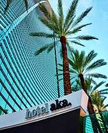 AKA Brickell Condo Free Parking by Palermo Home Miami