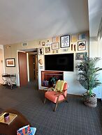 AKA Brickell Condo Free Parking by Palermo Home Miami