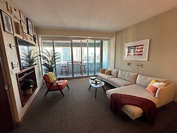 AKA Brickell Condo Free Parking by Palermo Home Miami