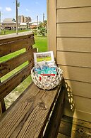 Beach Happy Beach House 3 2 2-blocks to Beach