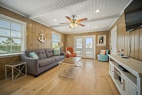 Don t Worry Beach Happy 6 BR 4 BA Sleeps 20