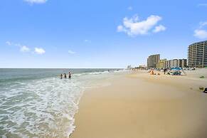 Don t Worry Beach Happy 6 BR 4 BA Sleeps 20