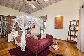 Heavensa Villas and Suites by The Clarks