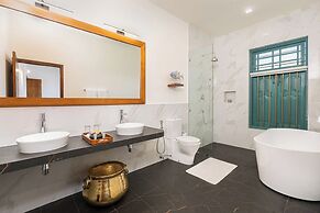 Heavensa Villas and Suites by The Clarks