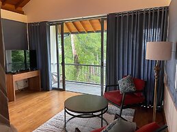 Heavensa Villas and Suites by The Clarks