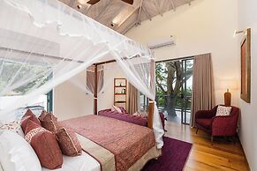 Heavensa Villas and Suites by The Clarks