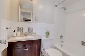 Executive Studio in Clarendon