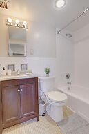 Executive Studio in Clarendon