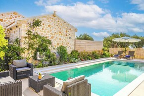 Villa Alexander Lakithra