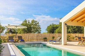 Villa Alexander Lakithra