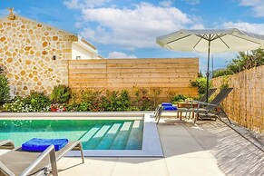 Villa Alexander Lakithra