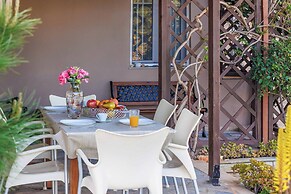 Villa Apollo Pelagia