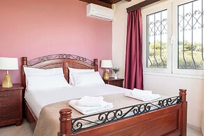 Villa Apollo Pelagia