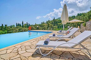 Villa Athina Kerasia