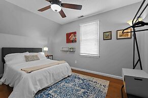 Southern Sunshine Retreat