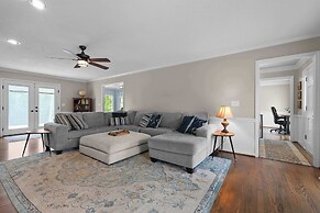 Southern Sunshine Retreat