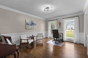 Southern Sunshine Retreat