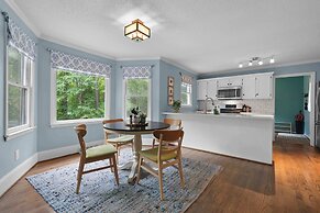 Southern Sunshine Retreat