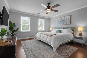 Southern Sunshine Retreat