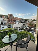 Hotel Granada Suites Deluxe