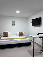 Hotel Granada Suites Deluxe