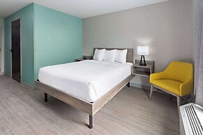 Echo Suites Richmond West