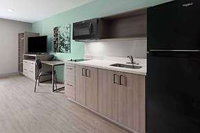 Echo Suites Richmond West