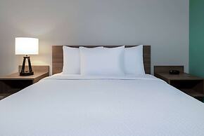 Echo Suites Richmond West