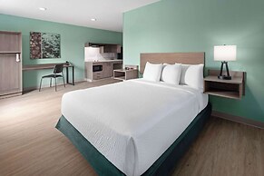 Echo Suites Richmond West