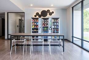 Echo Suites Richmond West