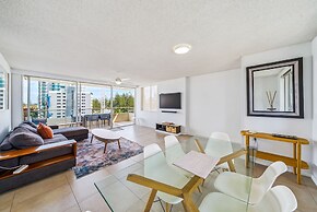 Holiday Haven on Burleigh Beach