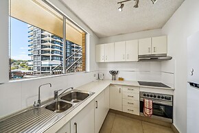 Holiday Haven on Burleigh Beach