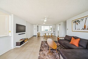 Holiday Haven on Burleigh Beach