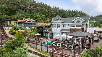 Gyeongju Woojin Green Pension