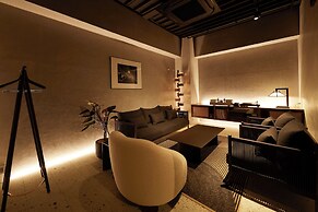 TONES OSAKA