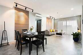 Prestige Saigon Royal - Modern Apartment