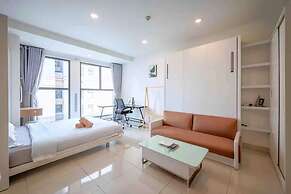 Prestige Saigon Royal - Modern Apartment